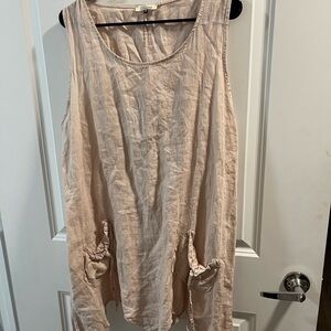 Blucat Size Medium 💯Linen Women's Beige Sleeveless Tunic Made In ITALY